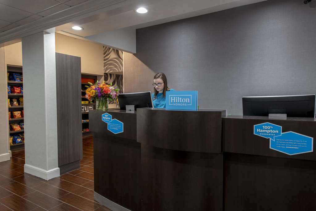 Hampton Inn And Suites לאפאייט מראה פנימי תמונה